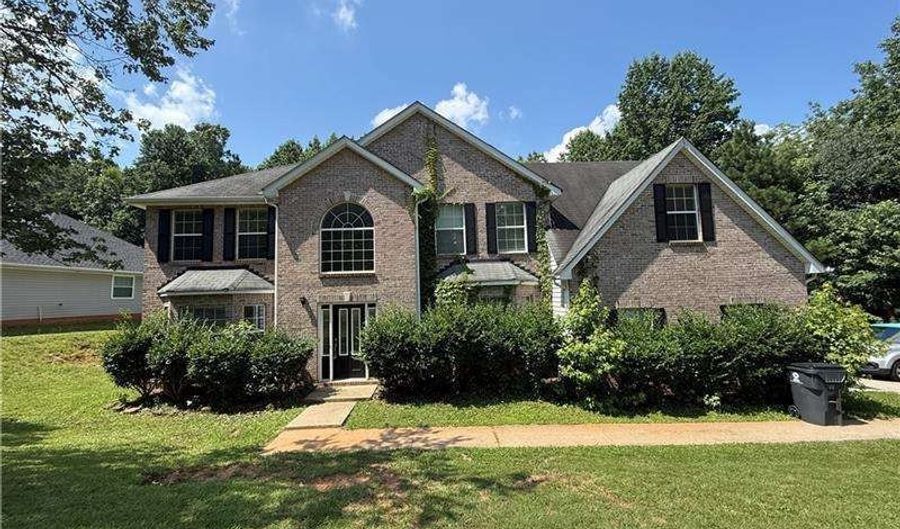 745 Knox Spgs, Austell, GA 30168 - 5 Beds, 3 Bath