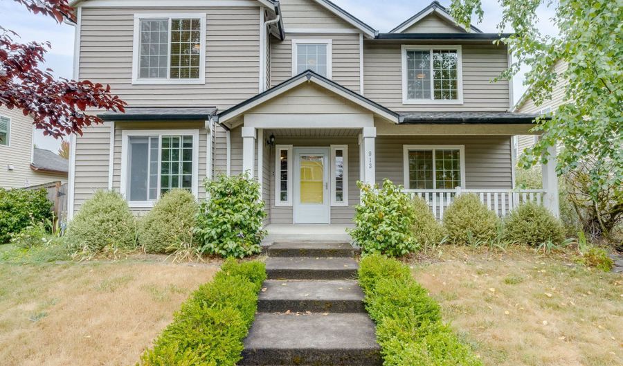 913 NW 16TH Ct, Battle Ground, WA 98604 - 3 Beds, 3 Bath