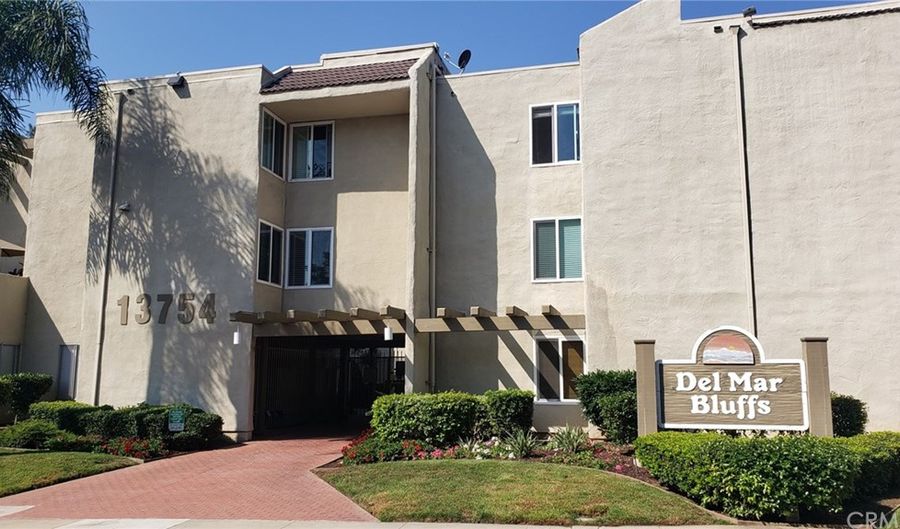 13754 Mango Dr 121, Del Mar, CA 92014 - 1 Beds, 1 Bath