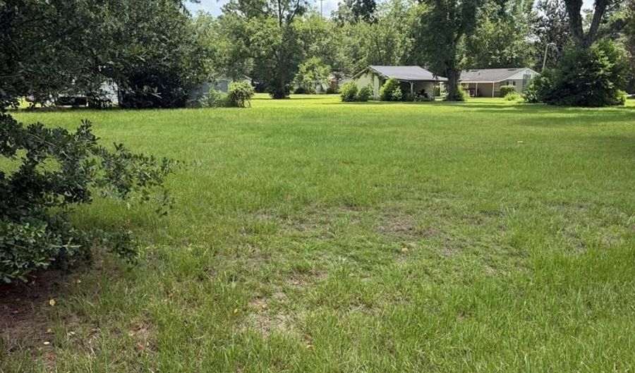 301 E Meeting St, Adel, GA 31620 - 0 Beds, 0 Bath