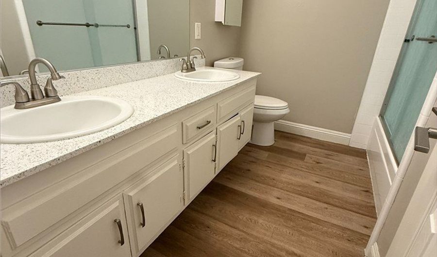 918 S Webster Ave, Anaheim, CA 92804 - 2 Beds, 1 Bath