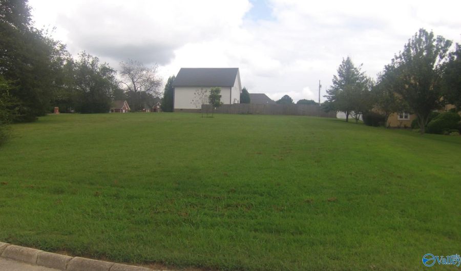 1111 Bentbrook Dr, Albertville, AL 35950 - 0 Beds, 0 Bath