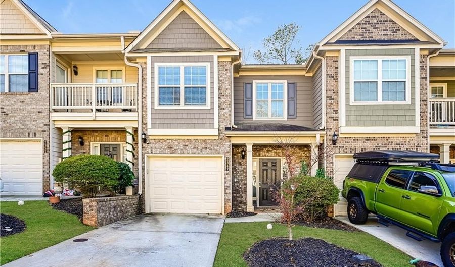 2347 Castle Keep Way, Atlanta, GA 30316 - 2 Beds, 3 Bath