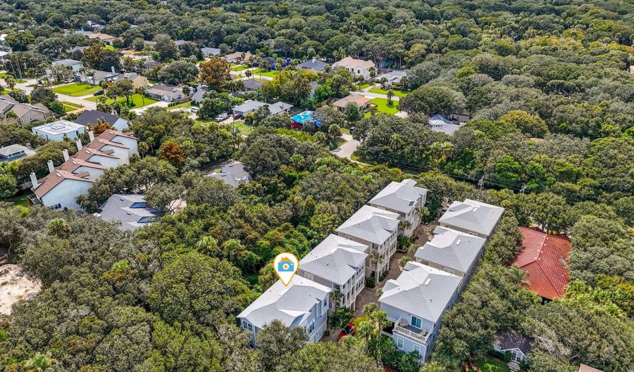 50 BEACH COTTAGE Ln, Atlantic Beach, FL 32233 - 4 Beds, 4 Bath