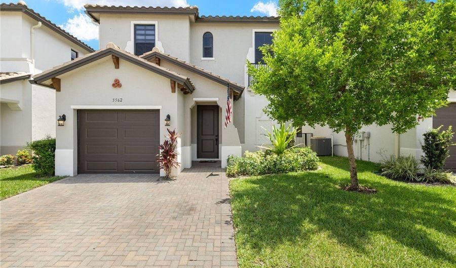 5562 Agostino Way, Ave Maria, FL 34142 - 3 Beds, 3 Bath