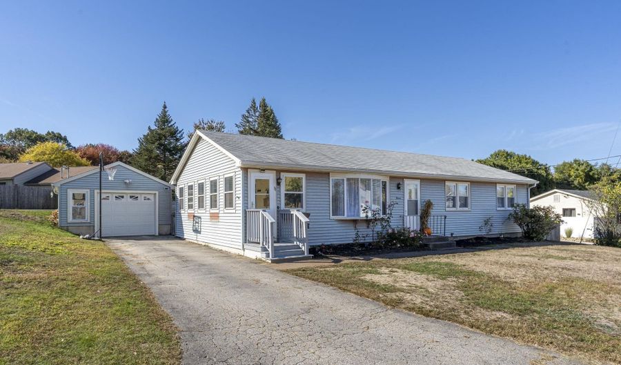 11 Letendre Ave, Allenstown, NH 03275 - 3 Beds, 1 Bath