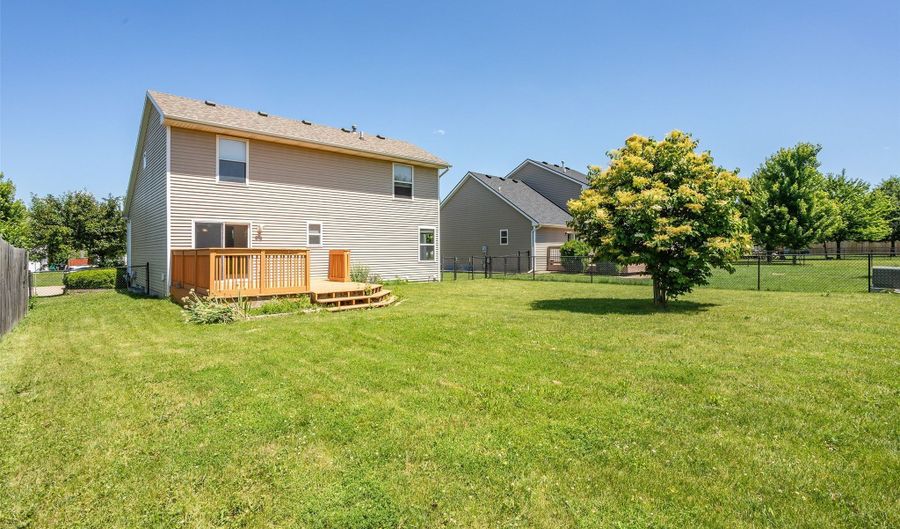 3208 SW Olde Ivy Cir, Ankeny, IA 50023 - 3 Beds, 2 Bath