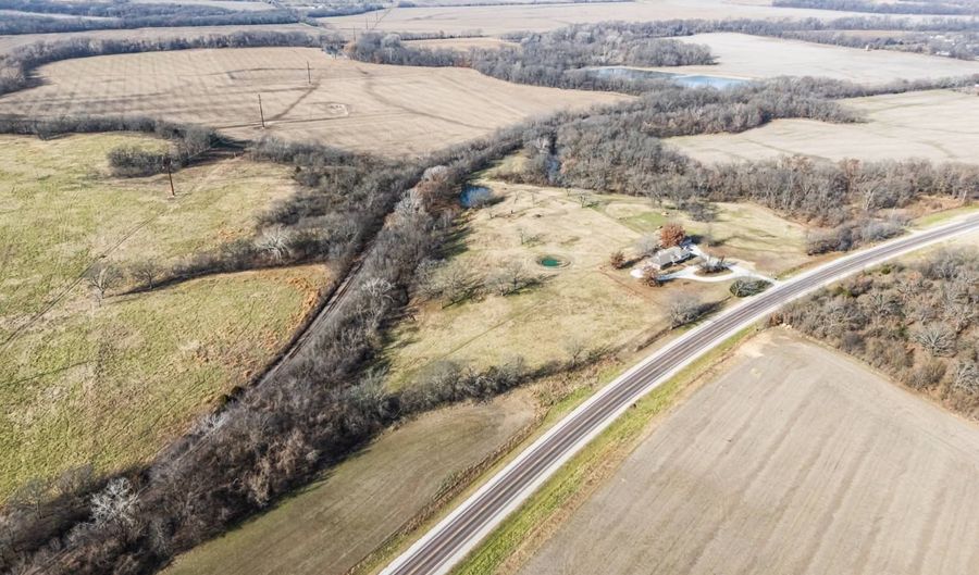 9624 US Highway 75, Altoona, KS 66710 - 3 Beds, 3 Bath