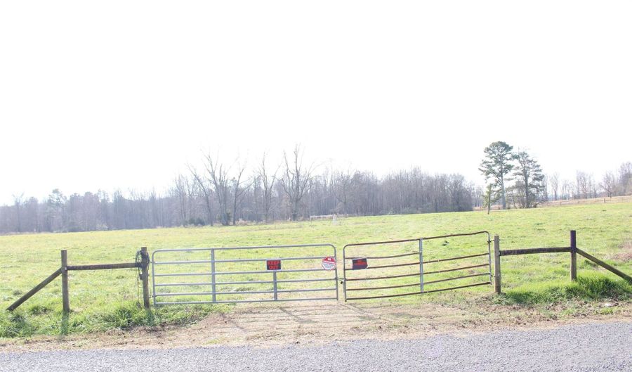 451 Johnson Rd, Albertville, AL 35951 - 0 Beds, 0 Bath