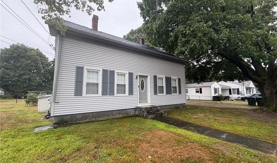 27 Matteson St, Coventry, RI 02816 - 4 Beds, 2 Bath