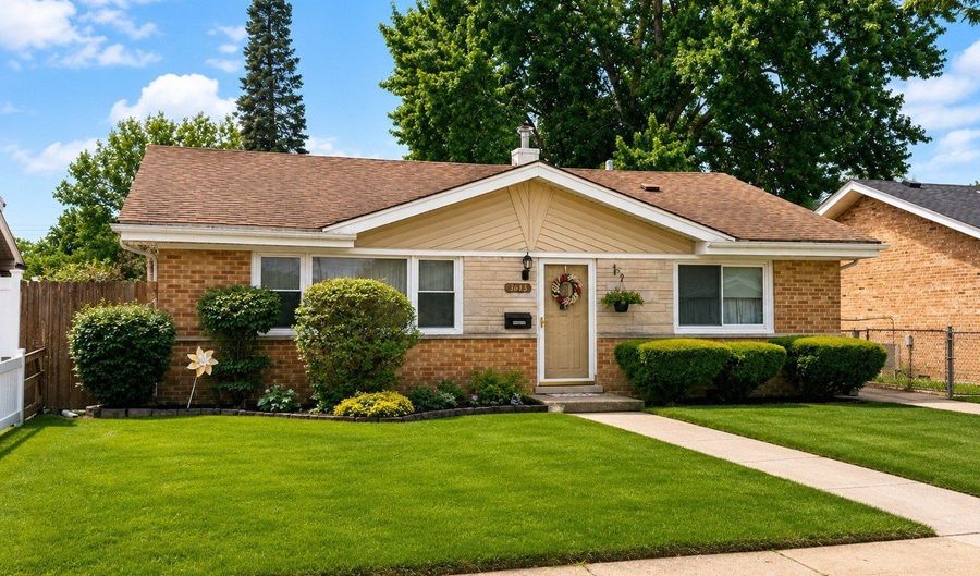 3613 W 120th Pl, Alsip, IL 60803 - 3 Beds, 1 Bath
