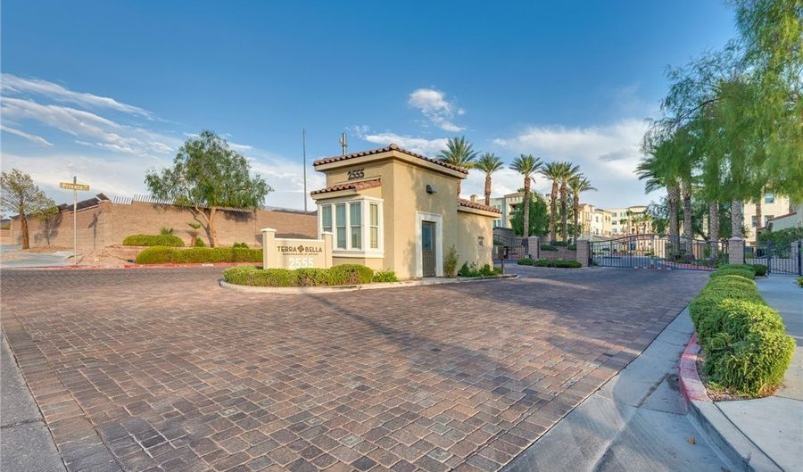2555 Hampton Rd 2108, Henderson, NV 89052 - 2 Beds, 2 Bath
