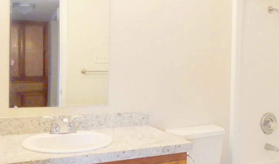 1206 D NE Aspen, Andrews, TX 79714 - 2 Beds, 1 Bath