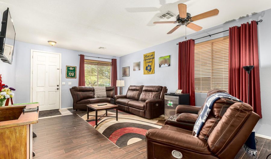 1730 W HEMINGWAY Ln, Anthem, AZ 85086 - 4 Beds, 2 Bath