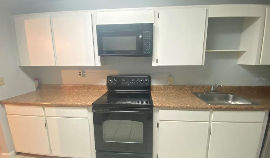 605 NORTHLAKE Blvd 68, Altamonte Springs, FL 32701 - 3 Beds, 2 Bath