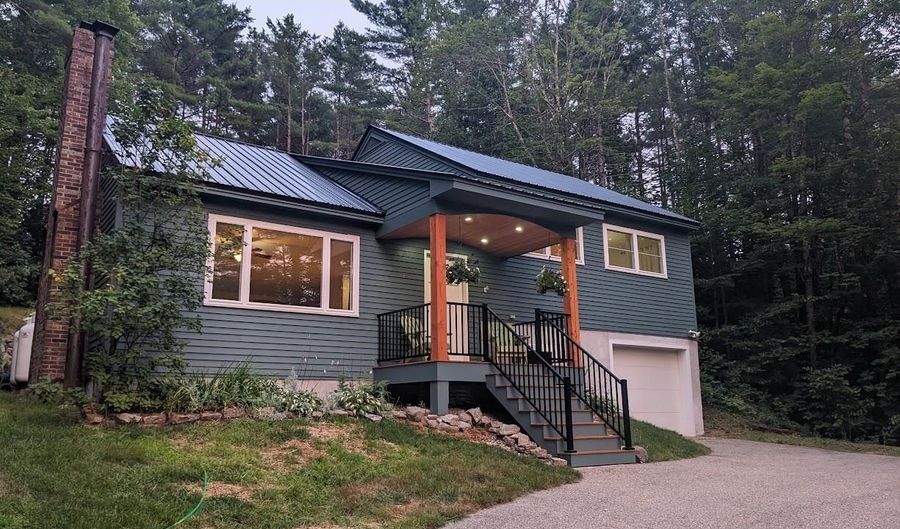 72 Tabor Cir, Albany, NH 03818 - 3 Beds, 1 Bath