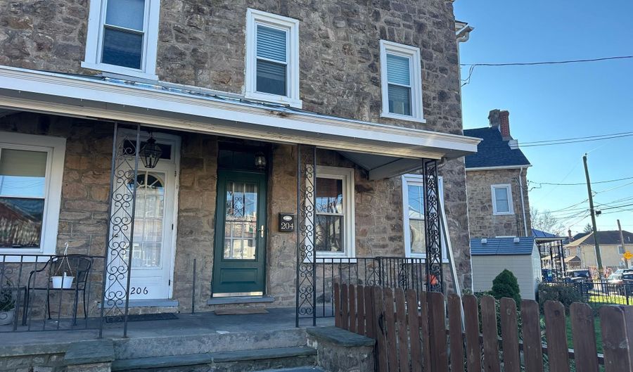 204 ROSEMARY Ave, Ambler, PA 19002 - 4 Beds, 2 Bath
