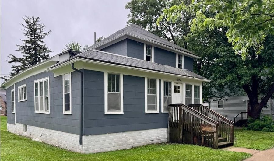 415 W College St, Albert Lea, MN 56007 - 6 Beds, 0 Bath