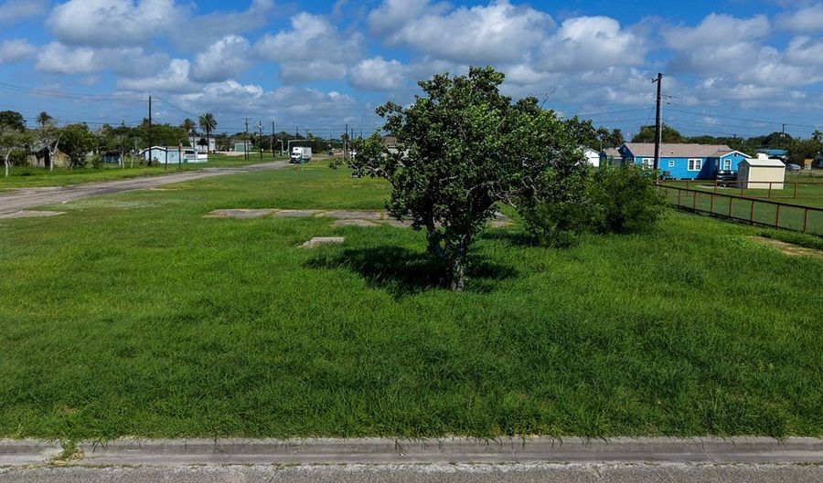 260 E Deberry, Aransas Pass, TX 78336 - 0 Beds, 0 Bath