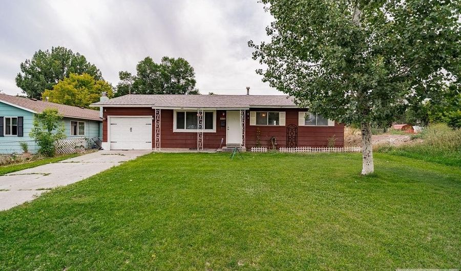 1165 Bear Ave, Idaho Falls, ID 83402 - 5 Beds, 2 Bath