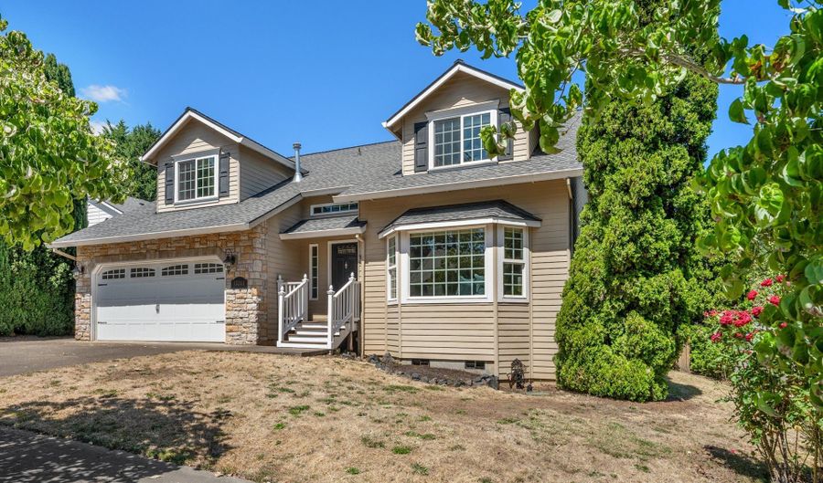 13265 SW HANSON Ln, Beaverton, OR 97008 - 4 Beds, 3 Bath