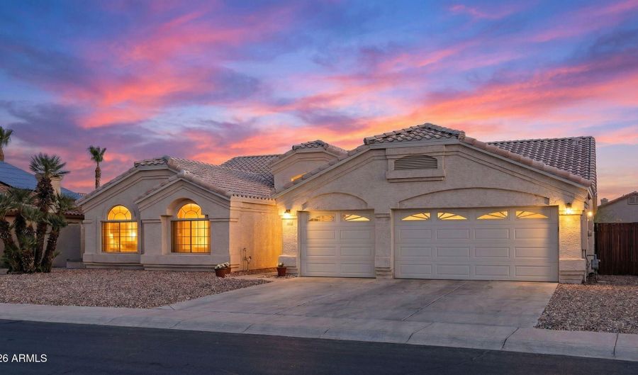 12435 W MONTE VISTA Rd, Avondale, AZ 85392 - 4 Beds, 3 Bath
