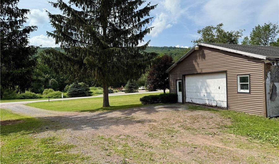 1796 Gladstone Hollow Rd, Andes, NY 13731 - 3 Beds, 2 Bath