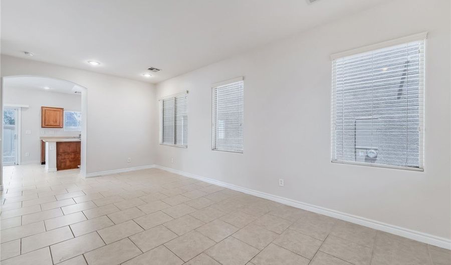 10925 Colour Magic St, Henderson, NV 89052 - 4 Beds, 3 Bath