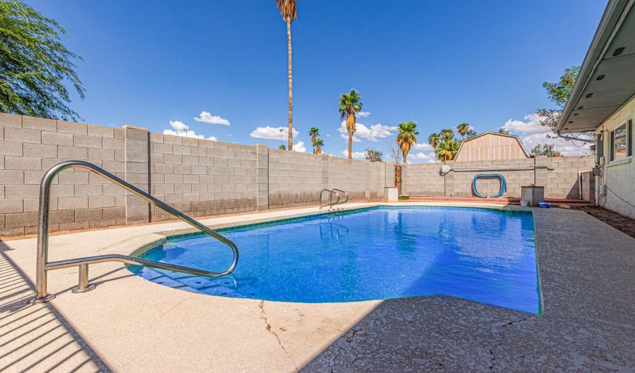 1202 E DELANO Dr, Casa Grande, AZ 85122 - 4 Beds, 2 Bath