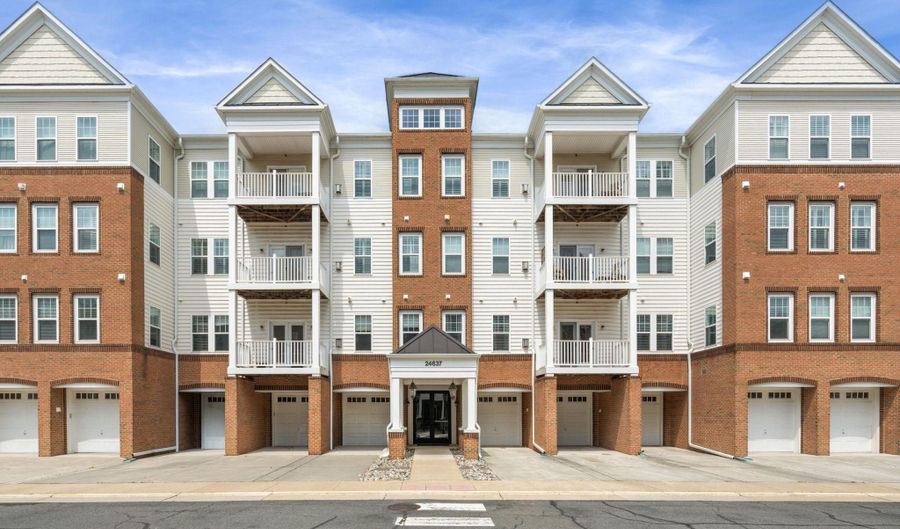 24637 WOOLLY MAMMOTH Ter 307, Aldie, VA 20105 - 3 Beds, 2 Bath