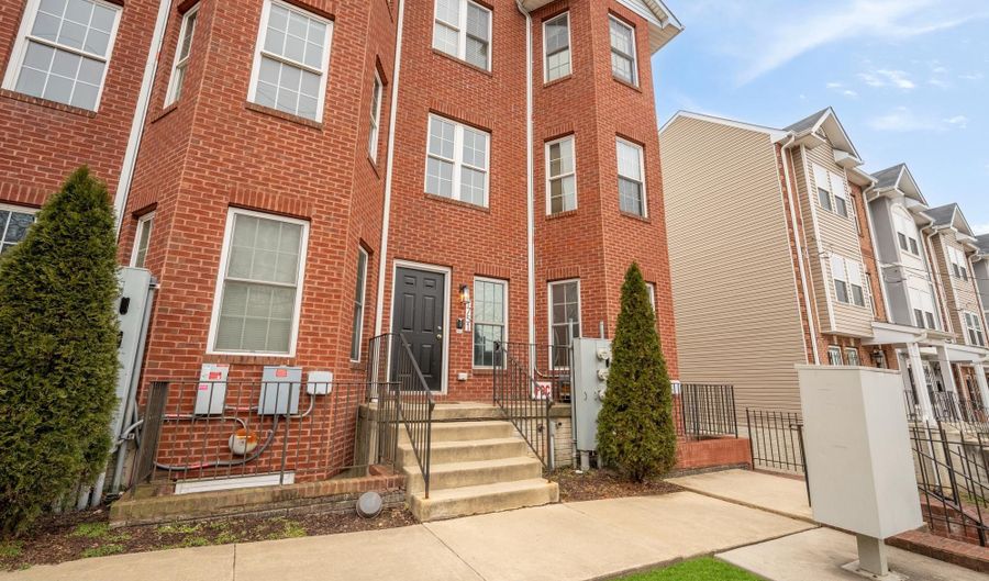 1753 W Street SE B, Washington, DC 20020 - 2 Beds, 2 Bath