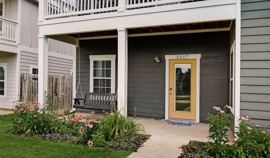 3917 SW Peachwood Dr, Bentonville, AR 72713 - 3 Beds, 3 Bath