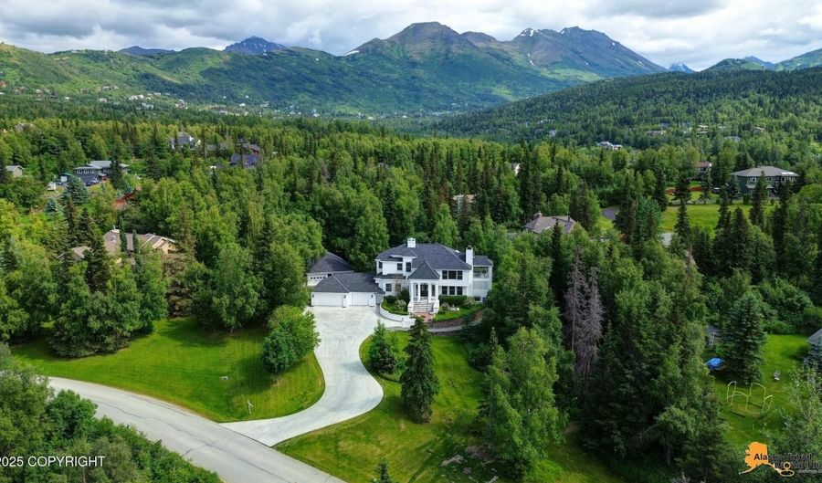 6820 Gunnison Dr, Anchorage, AK 99516 - 3 Beds, 3 Bath