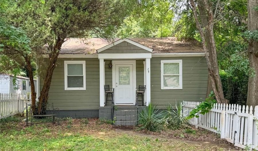 269 Magnolia St, Athens, GA 30606 - 2 Beds, 1 Bath
