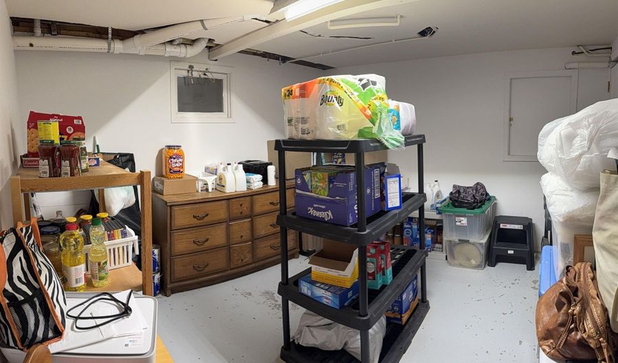 29 N Desmet Ave, Buffalo, WY 82834 - 2 Beds, 2 Bath
