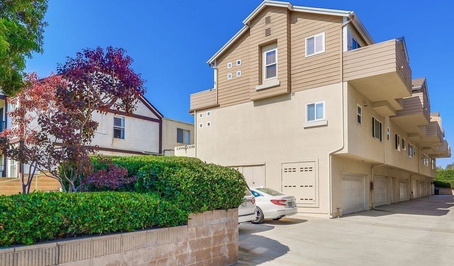 23059 Samuel St, Torrance, CA 90505 - 2 Beds, 3 Bath