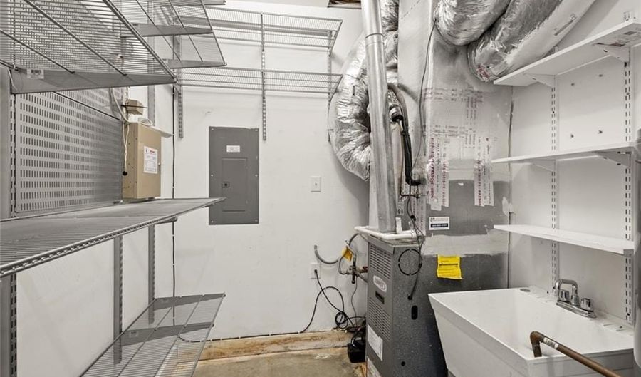 935 Custer Ave SE, Atlanta, GA 30316 - 2 Beds, 3 Bath