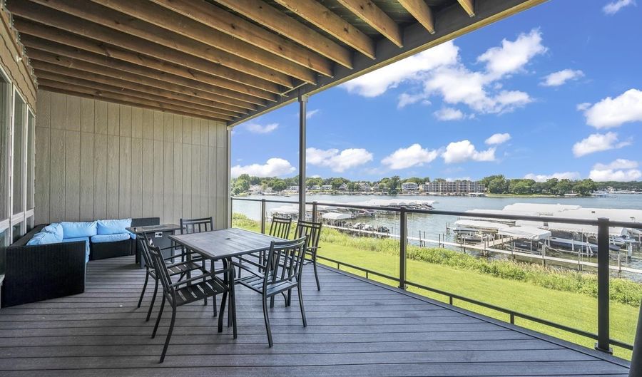 570 Linden Drive 203, Arnolds Park, IA 51331 - 4 Beds, 2 Bath