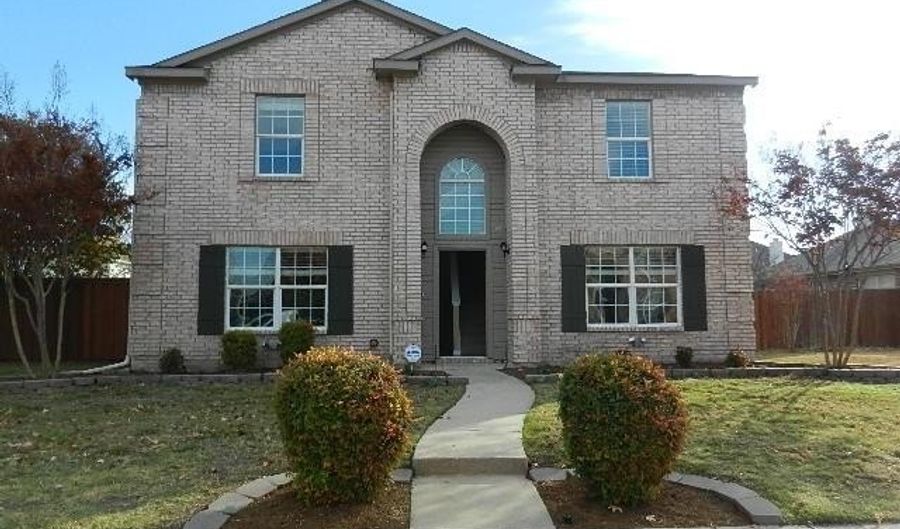 1212 Aberdeen Dr, Allen, TX 75002 - 5 Beds, 3 Bath