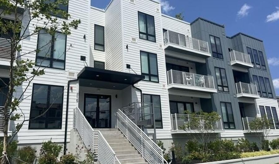 215 2nd Ave 203, Asbury Park, NJ 07712 - 2 Beds, 2 Bath