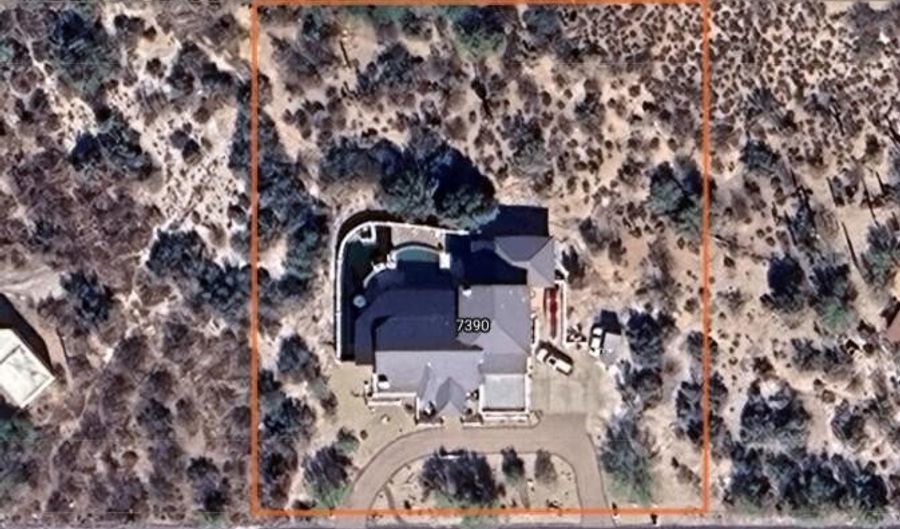 7390 E Stagecoach Pass, Carefree, AZ 85377 - 5 Beds, 4 Bath