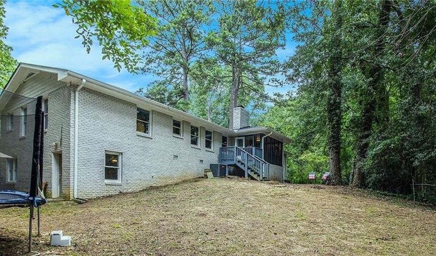 2662 Foster Ridge Rd NE, Atlanta, GA 30345 - 4 Beds, 4 Bath