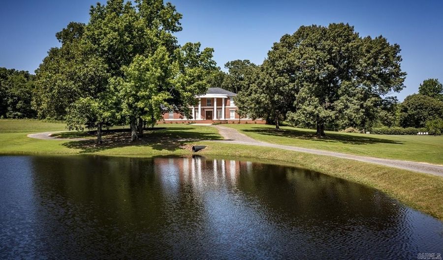 270 HICKORY HILLS Dr, Austin, AR 72007 - 4 Beds, 4 Bath