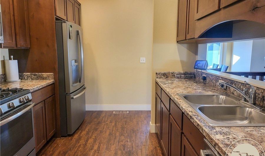 1405 Carson Way, Billings, MT 59105 - 6 Beds, 3 Bath