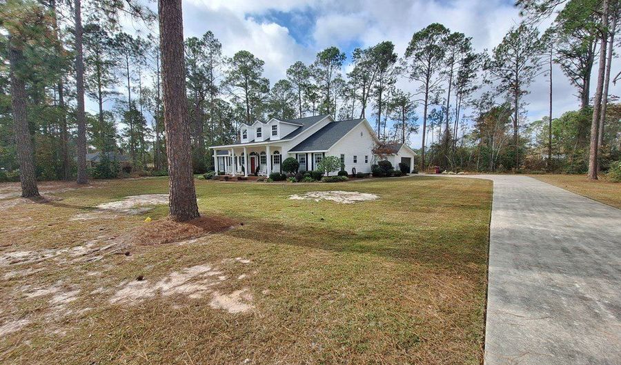 250 Weatherly Dr, Baxley, GA 31513 - 3 Beds, 3 Bath