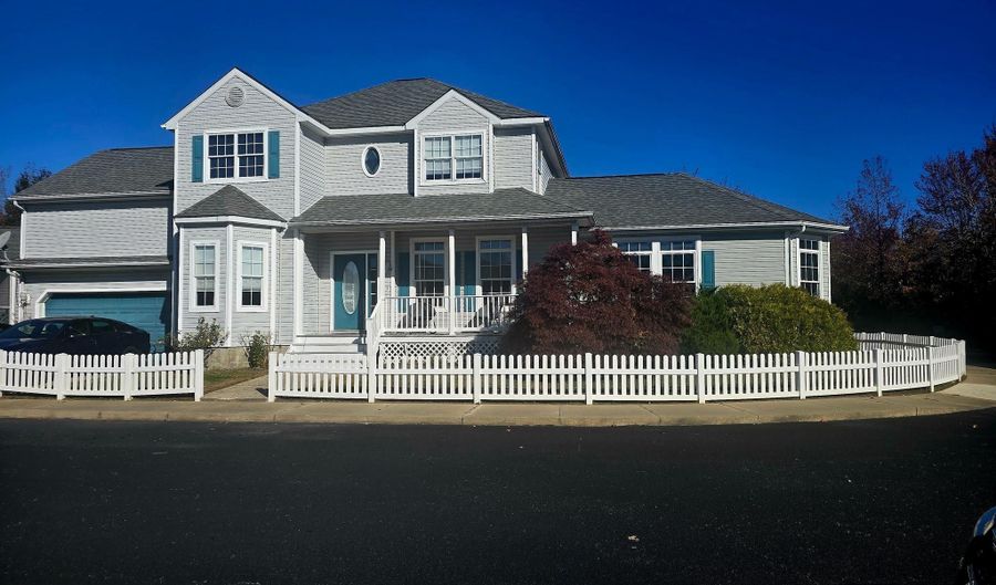 33997 N HAMPTON Cir, Frankford, DE 19945 - 4 Beds, 3 Bath