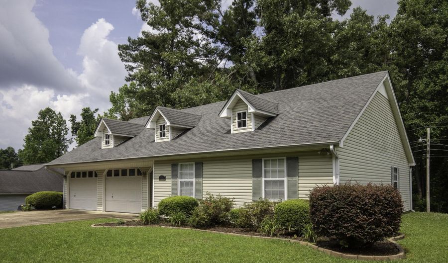 711 Lovers Lane Rd, Booneville, MS 38829 - 3 Beds, 2 Bath