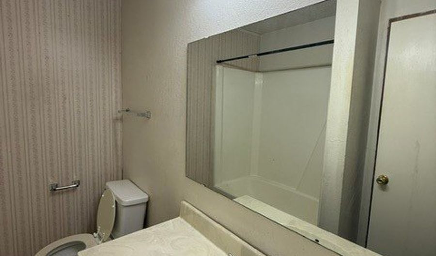 975 Minter Ln, Abilene, TX 79603 - 2 Beds, 2 Bath