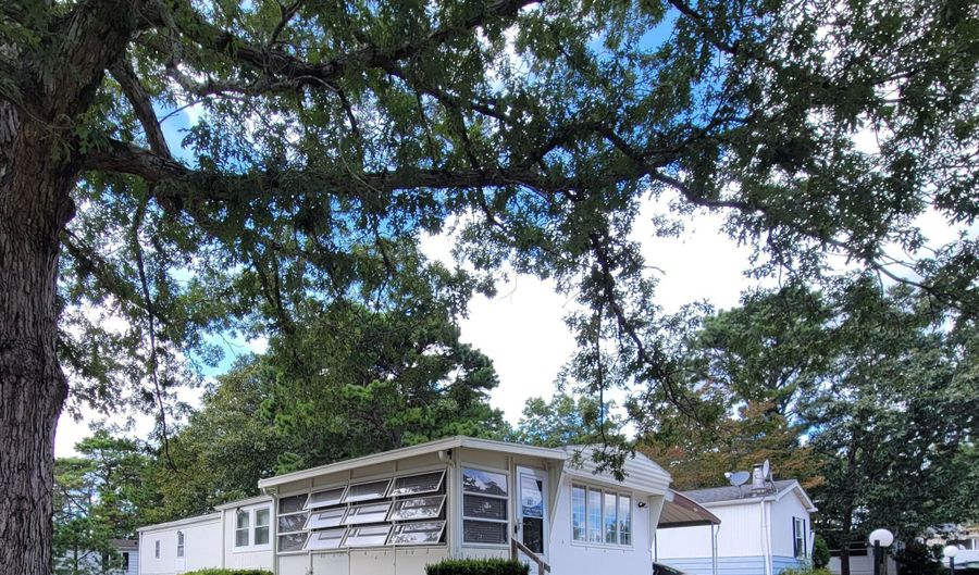 19 Susan Dr, Barnegat, NJ 08005 - 2 Beds, 2 Bath