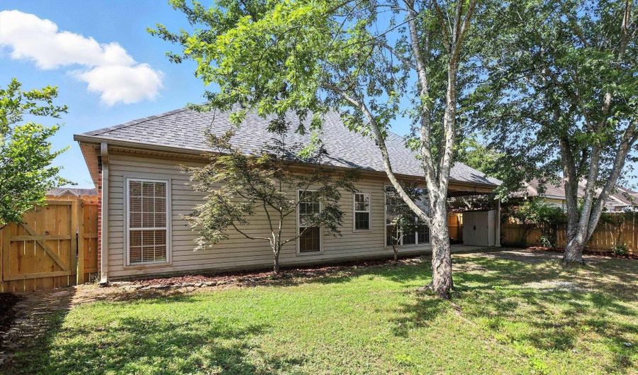 5528 Village Loop, Benton, AR 72019 - 3 Beds, 2 Bath